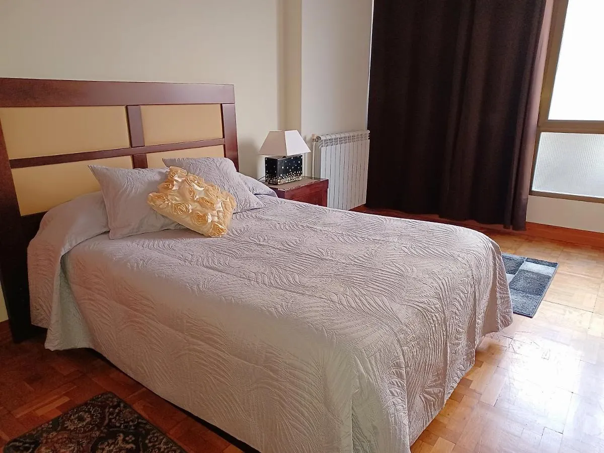 Homestay Habitacion Matrimonial Apartment San Sebastian